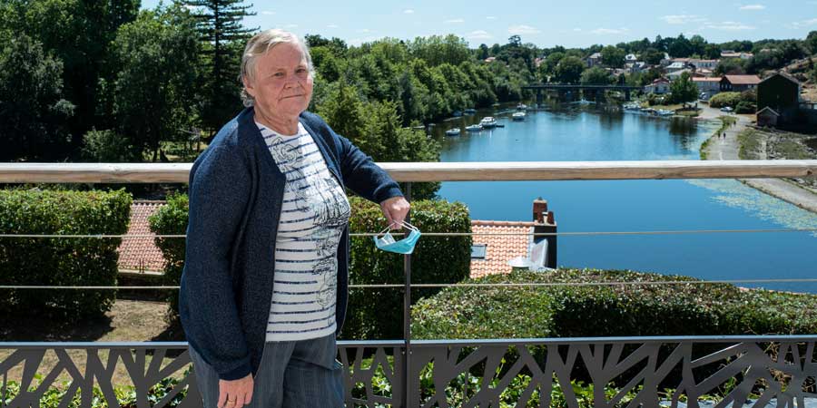 Maryvonne, 76 ans, témoigne de son angoisse du coronavirus. © William Jézéquel/ Petits Frères des Pauvres