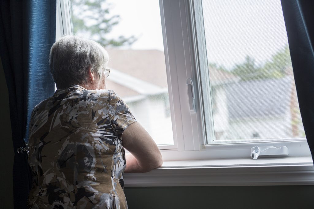 Les personnes âgées représent aujourd'hui la population la plus à risque de décès par suicide. ©Shutterstock/Lopolo